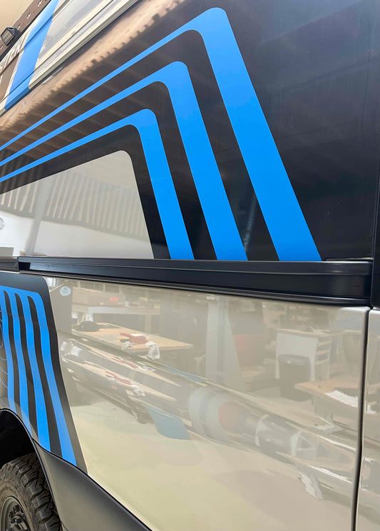 MonsterVan | Schiebetür-Führungsschiene Mercedes Sprinter