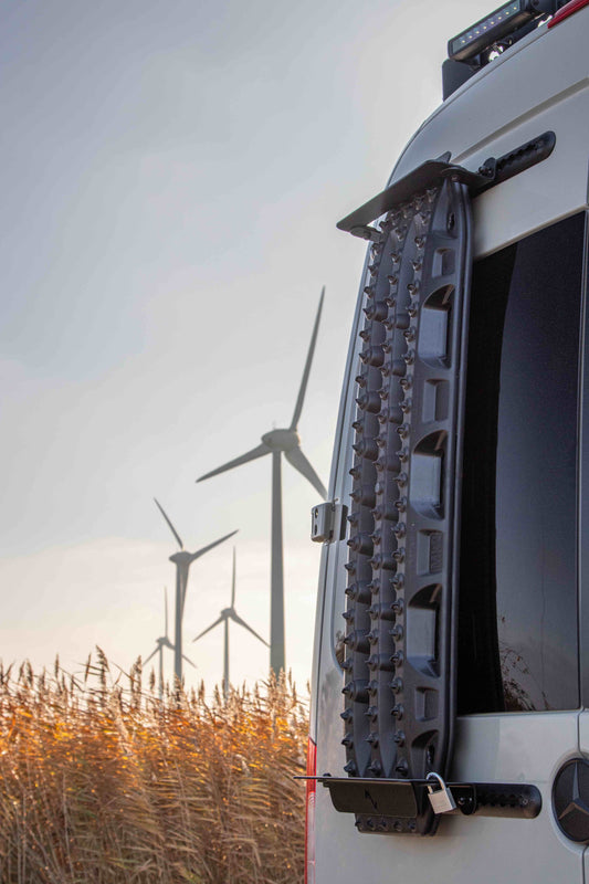 MonsterVan | MAXTRAX MKII Bergeboards