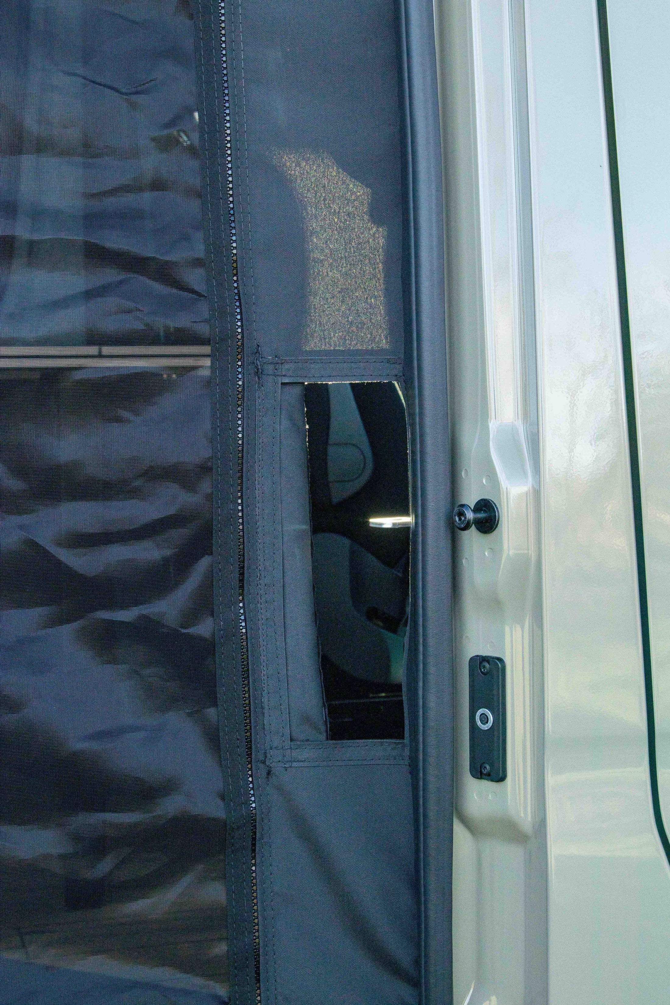 MonsterVan | Fliegenschutzgitter Schiebetür für Sprinter
